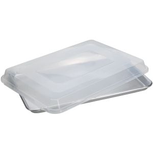 Nordic Ware 1/2 Sheet Pan with Lid