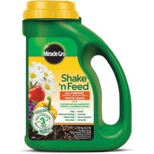 Miracle-Gro Shake-N-Feed All Purpose Plant Food 12-4-8 2.04kg