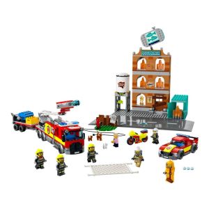 LEGO CITY Fire Brigade 766 Pieces 60321