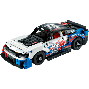LEGO TECHNIC NASCAR Next Gen Chevrolet Camaro 672 Pieces 42153
